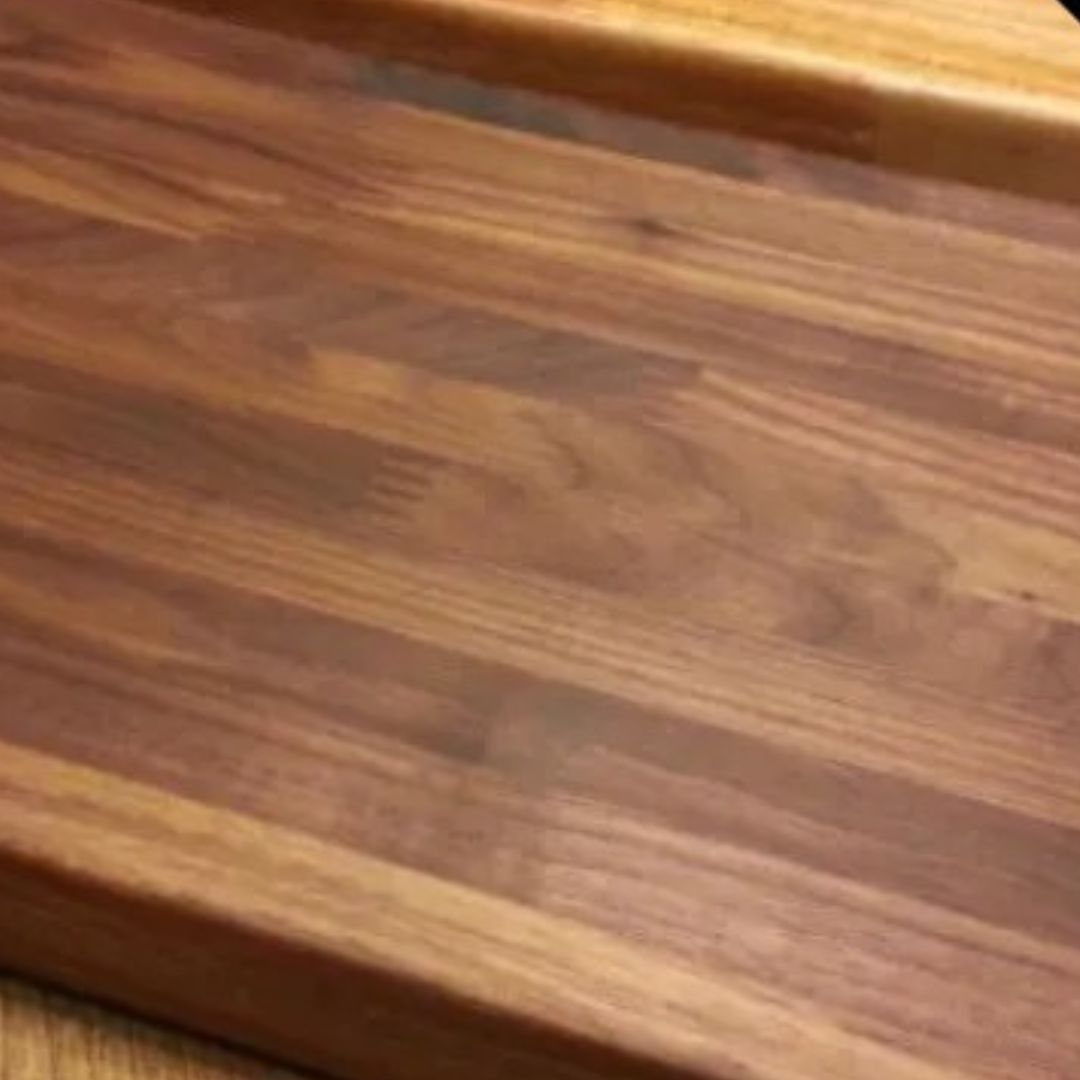 Wood plank tooling board with layered grain